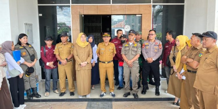 Pemkot Palu Ajak Pelaku Usaha Taat Pajak, Lima Usaha Disegel Sementara