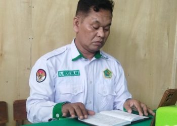 MI DDI Suruang: Menyiram Bonsai yang Hampir Layu