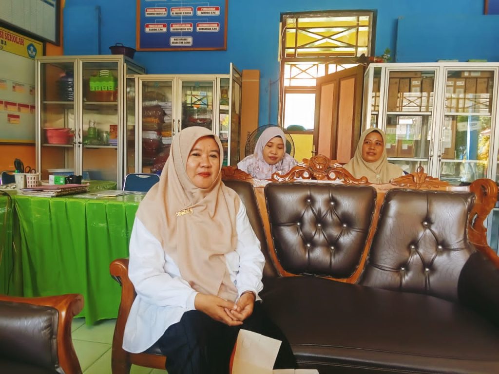 Bukan Sekadar Genangan, Banjir Lutut di SDN 17 Camba Butuh Penanganan Cepat