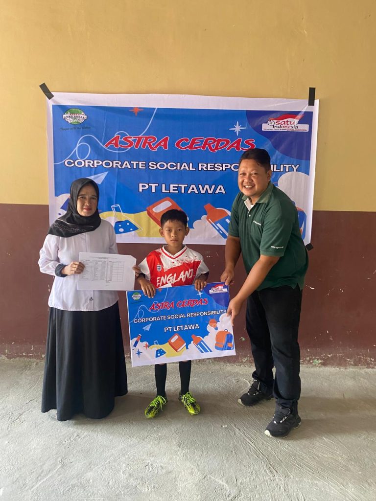Dukung Peningkatan Kualitas Pendidikan, PT Letawa Salurkan Beasiswa Untuk 55 Siswa Berprestasi