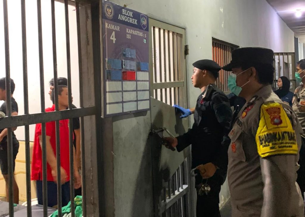 Sinergi Solid, BKTM Bersama TNI-Polri dan Polsupas Sisir Rutan Pasangkayu